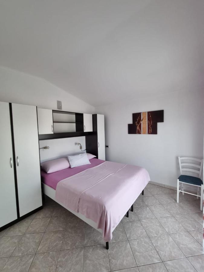 Apartments Jann Krk Town Exterior foto
